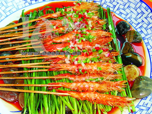 韭香串烤虾的做法