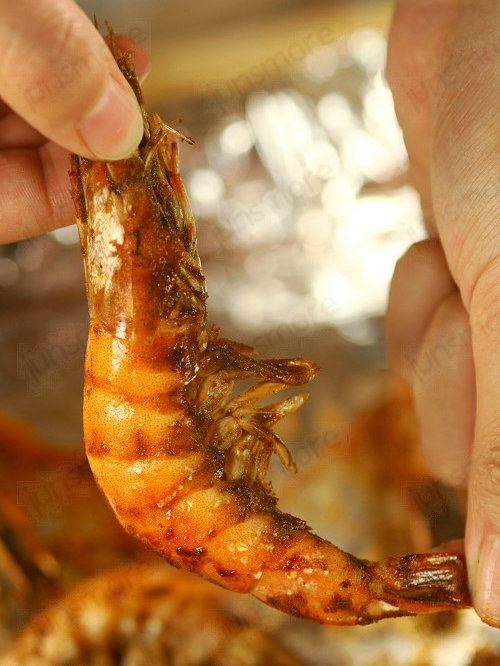 爽辣黑椒烤虾的做法